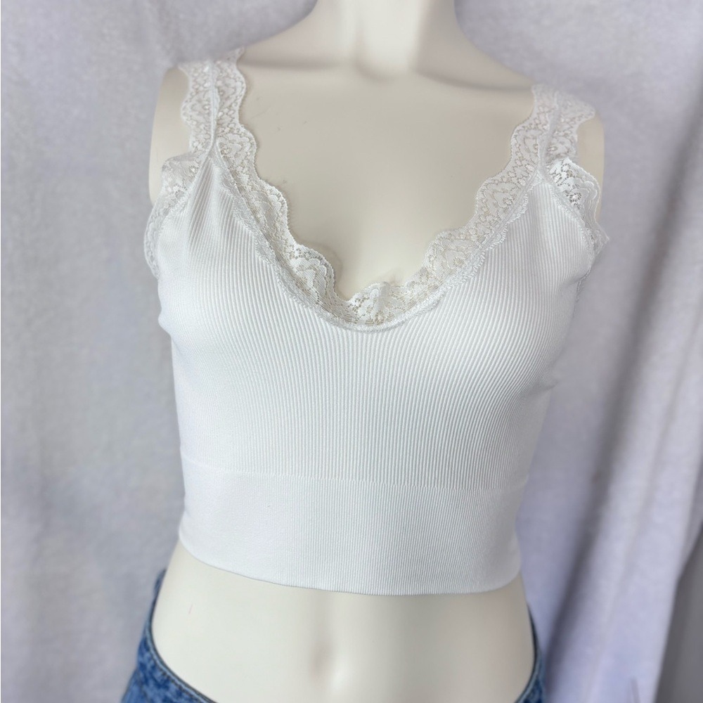 White Lace Trim Ribbed Tank Top